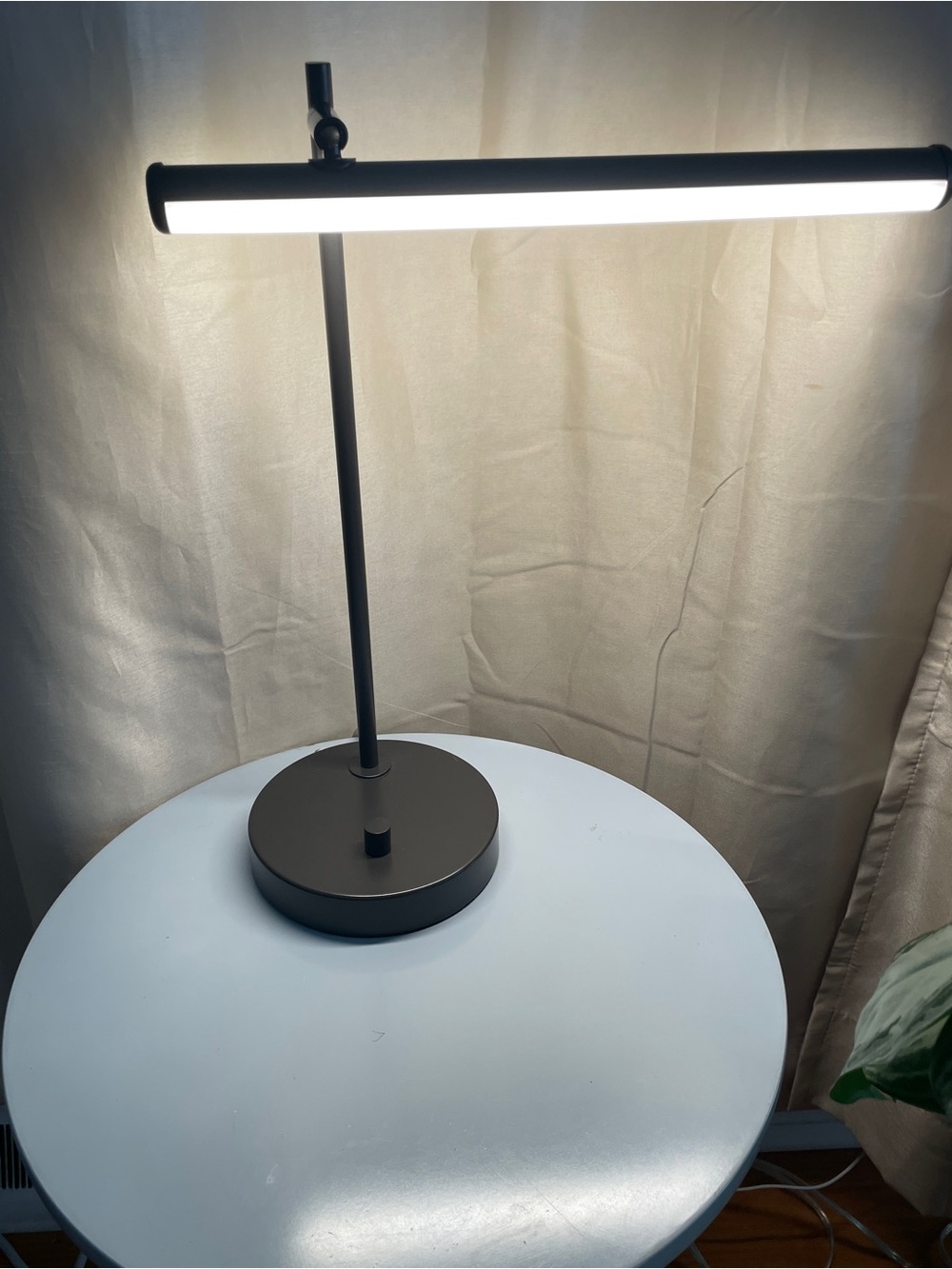 West Elm Matte Rod Black LED Task Lamp Dimmer Switch + USB outlet